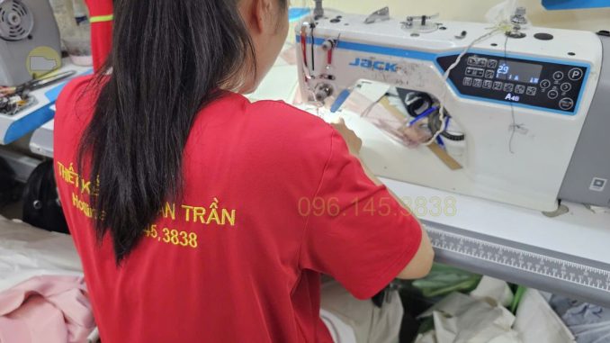 Thợ may mẫu học thiết kế rập tại Thiết Kế Rập Toán Trần